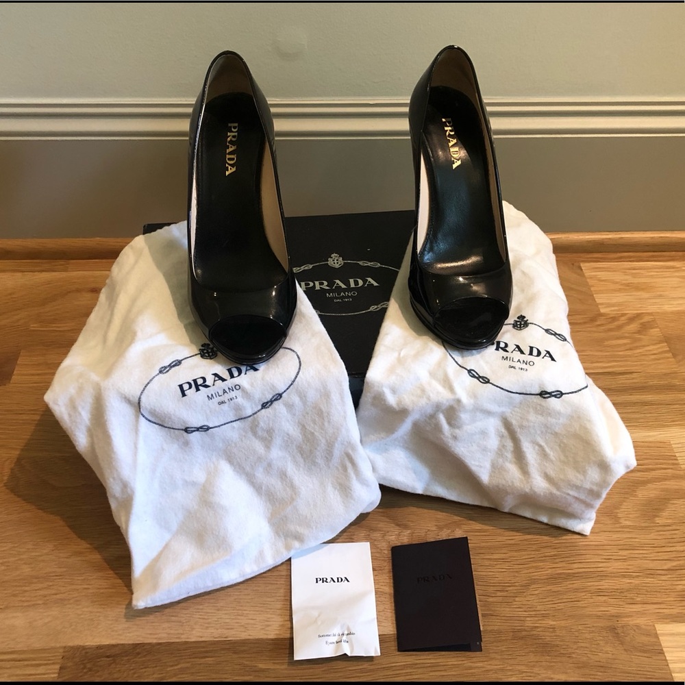 Vintage Prada Patent Leather Peep Toe heel Very Good Condition